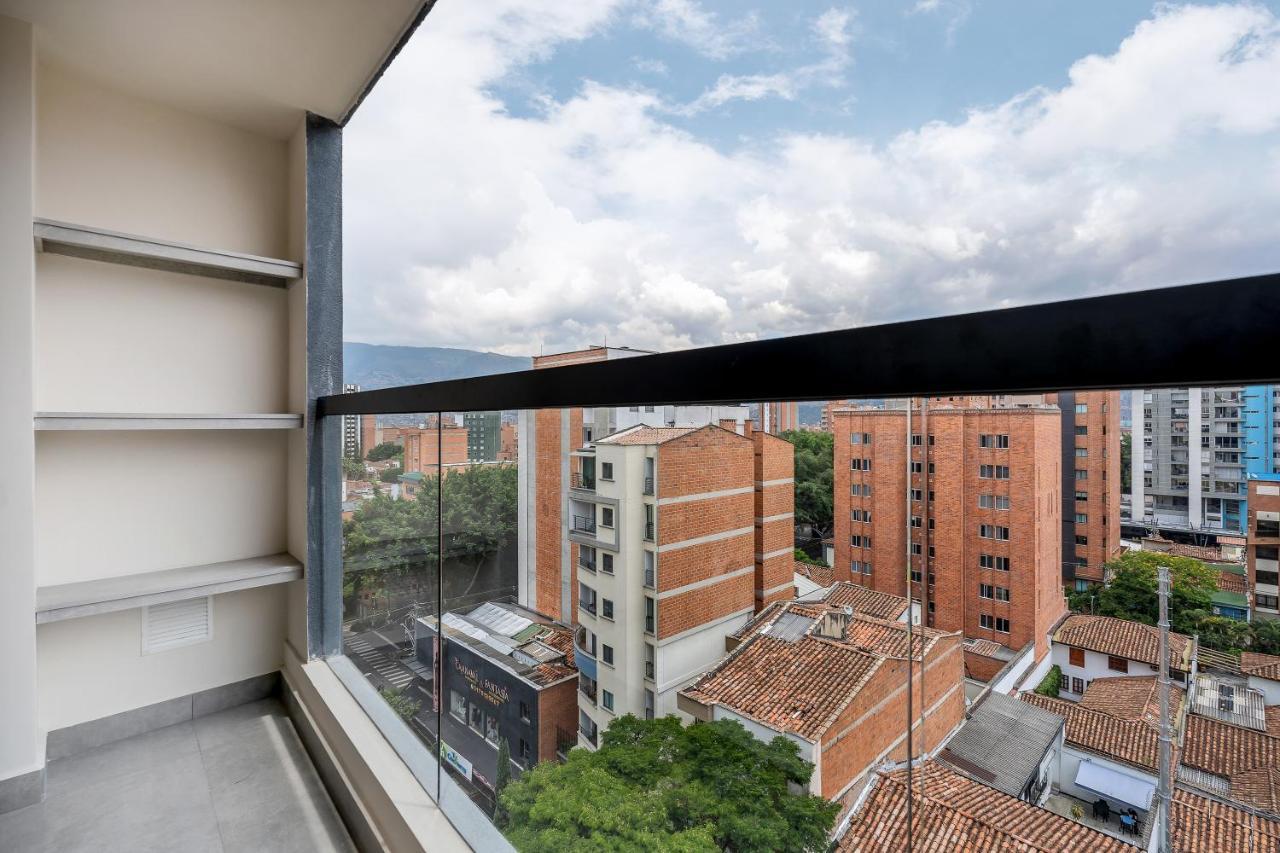 Apartamentos Housy Laureles Medellin Bagian luar foto