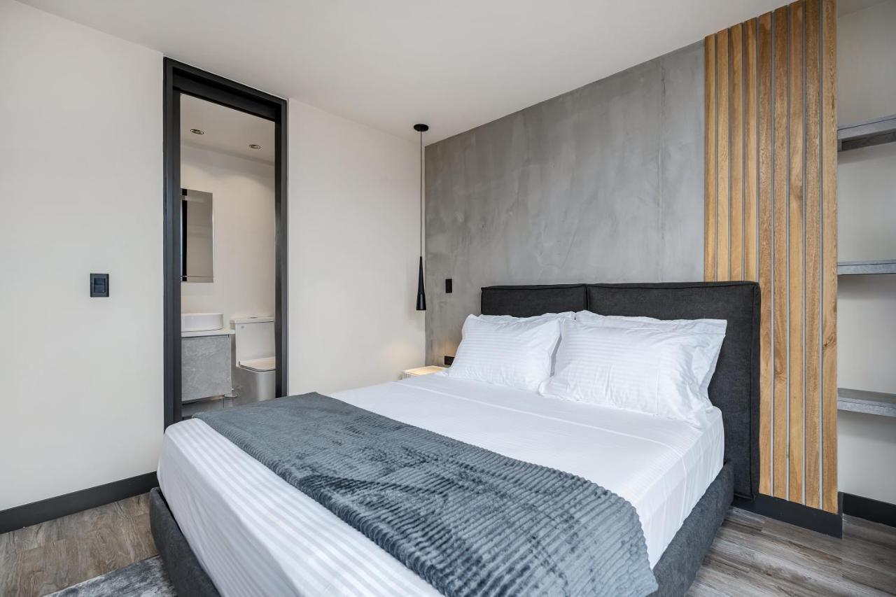 Apartamentos Housy Laureles Medellin Bagian luar foto