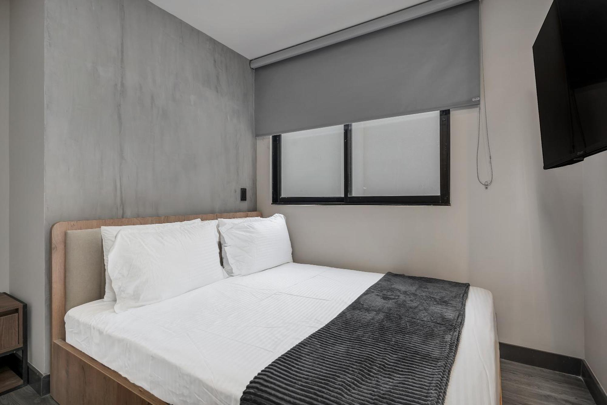 Apartamentos Housy Laureles Medellin Bagian luar foto