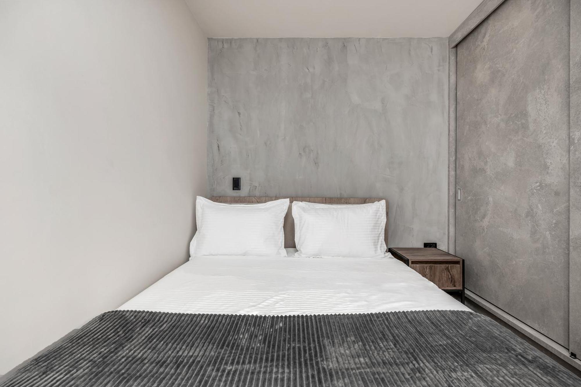 Apartamentos Housy Laureles Medellin Bagian luar foto