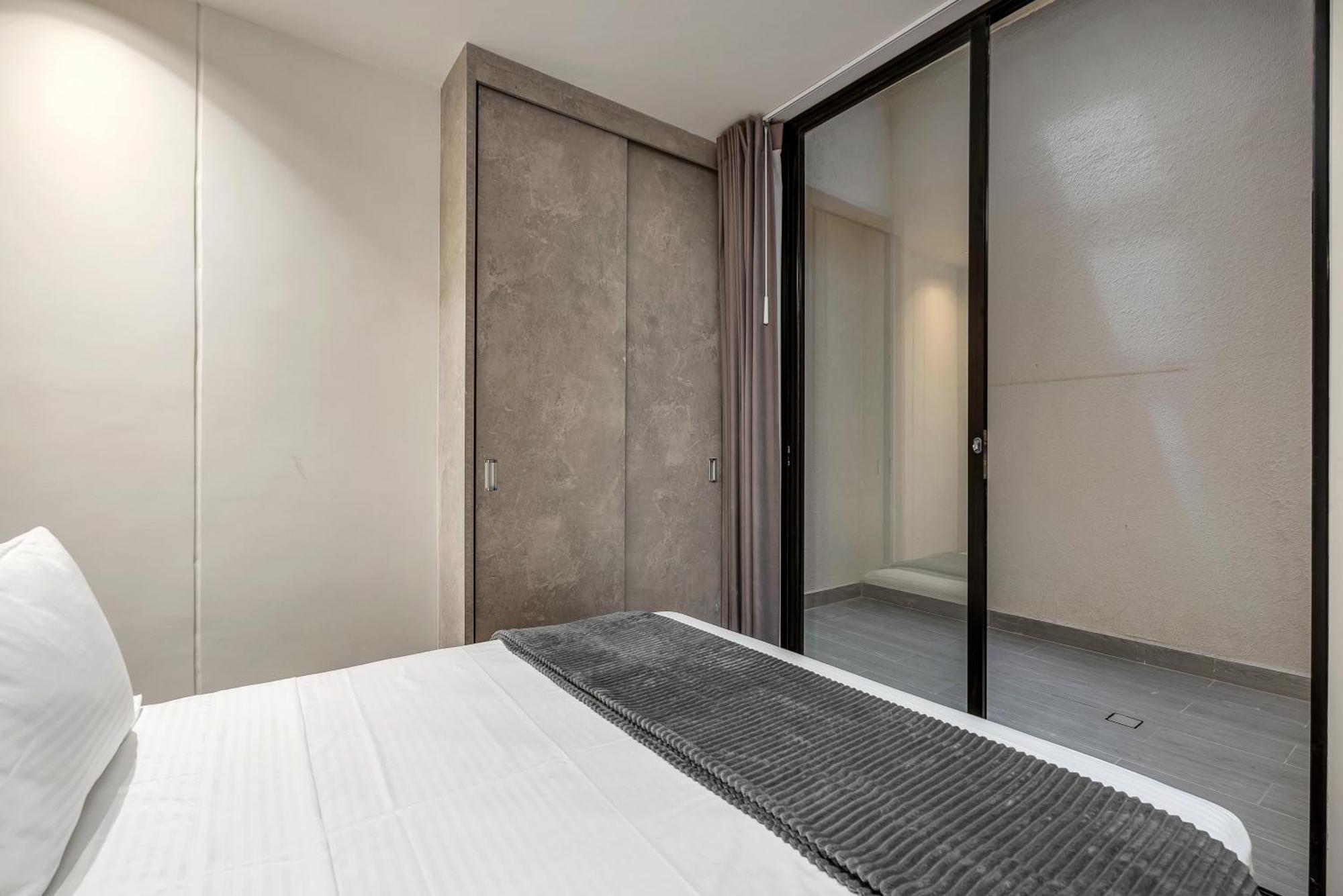 Apartamentos Housy Laureles Medellin Bagian luar foto