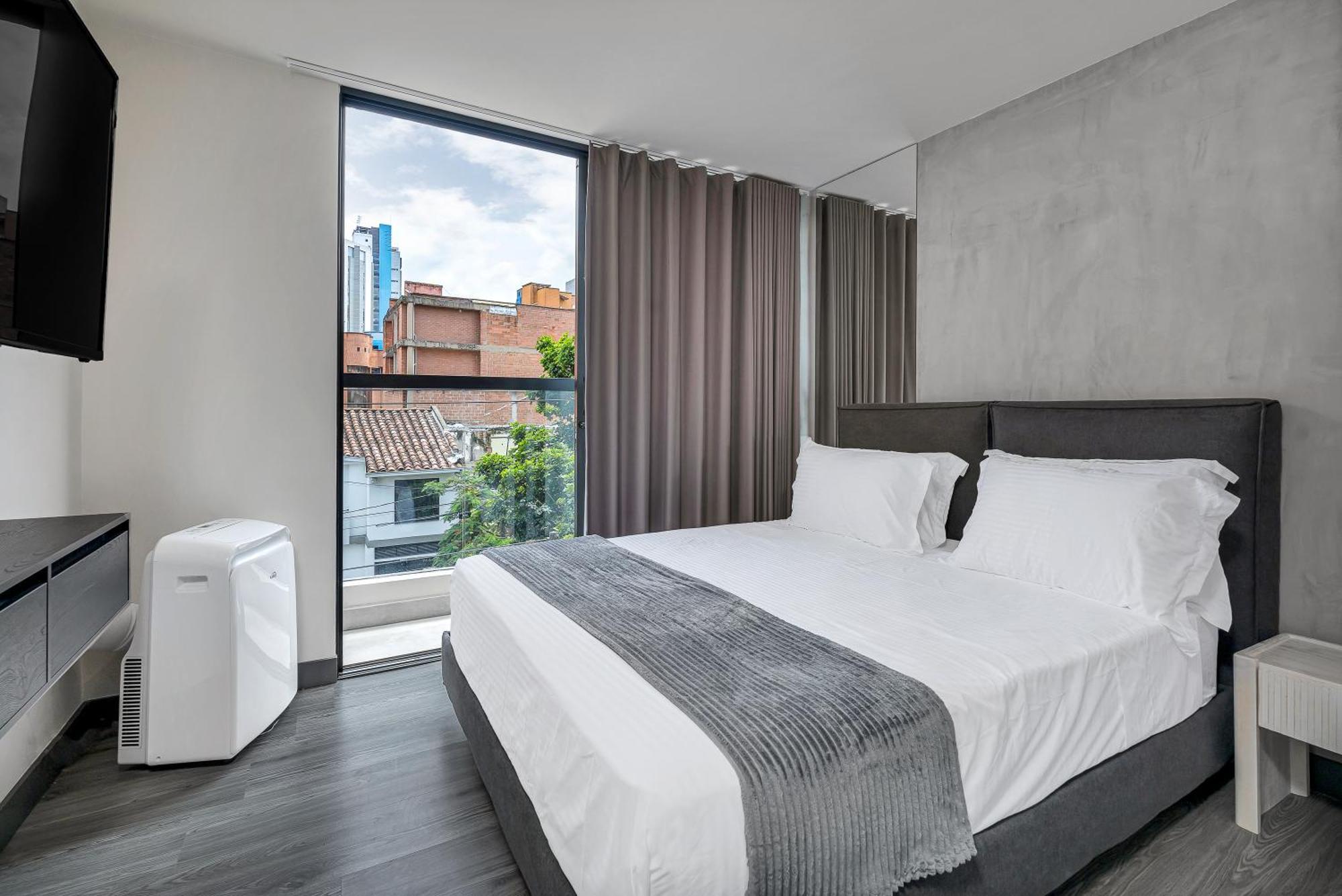 Apartamentos Housy Laureles Medellin Bagian luar foto