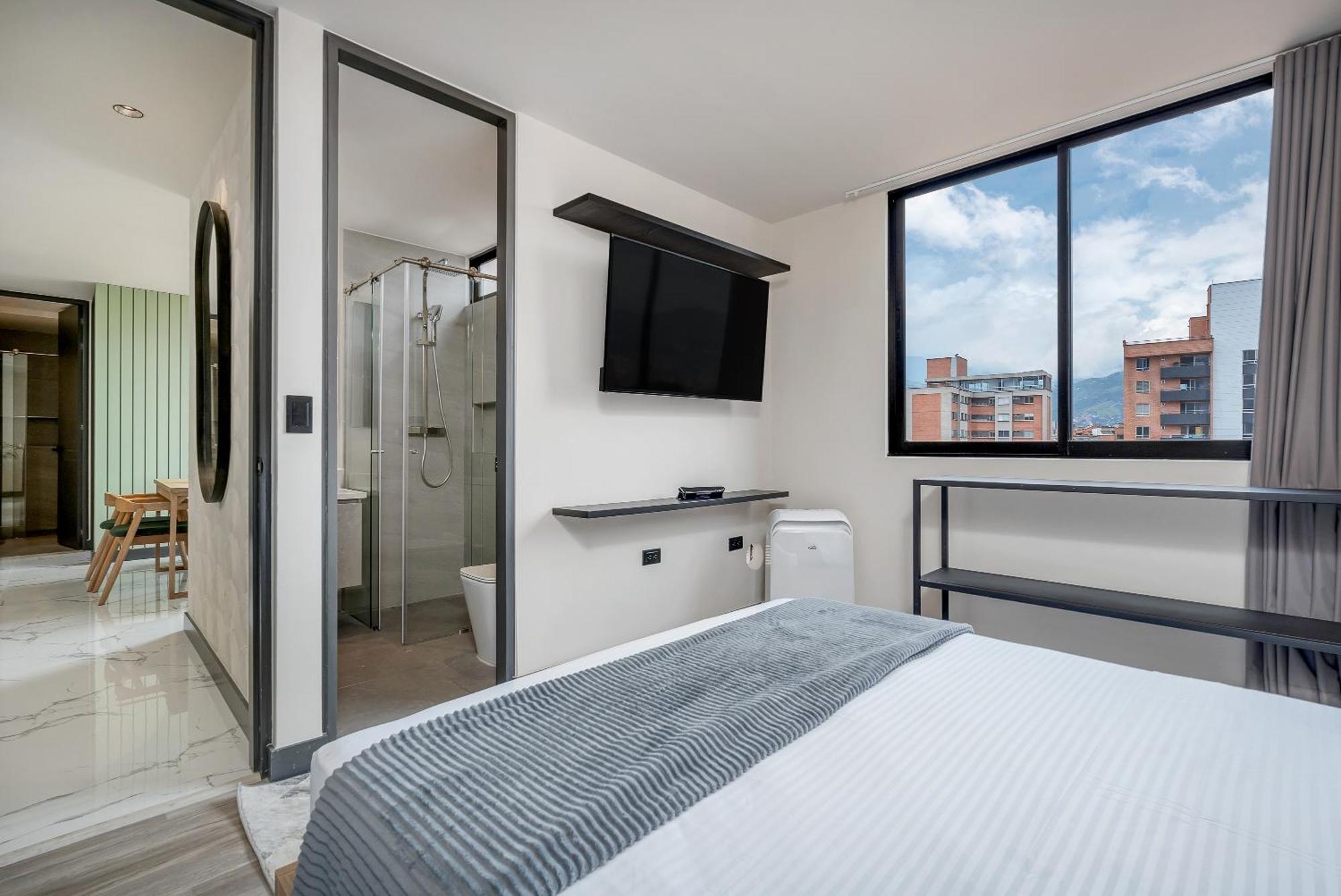 Apartamentos Housy Laureles Medellin Bagian luar foto